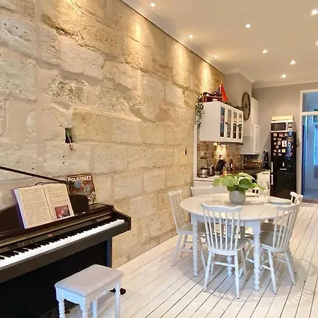 Grand Haussmanien De Standing Avec Jacuzzi Terrasse Et Parking En Hyper Centre Apartment Bordeaux