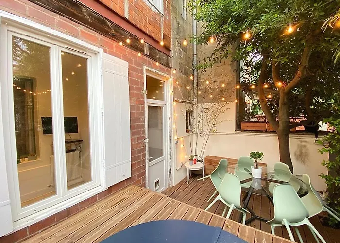 Apartman Grand Haussmanien De Standing Avec Jacuzzi Terrasse Et Parking En Hyper Centre Bordeaux