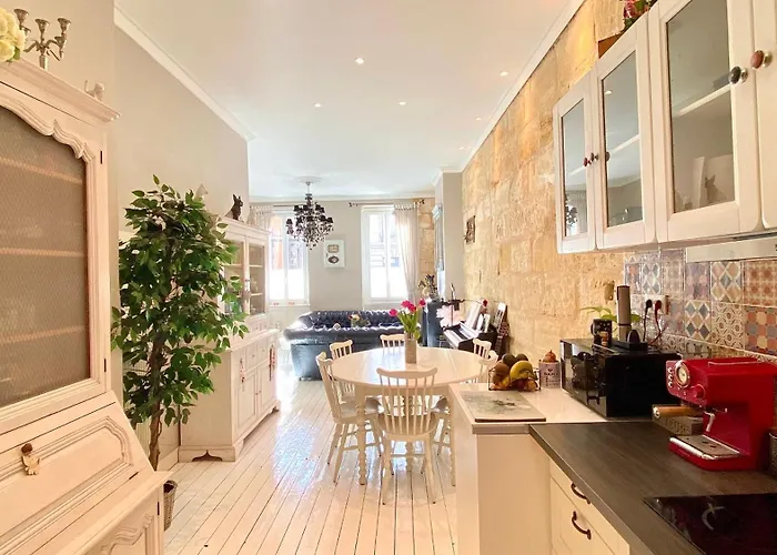 Lejlighed Grand Haussmanien De Standing Avec Jacuzzi Terrasse Et Parking En Hyper Centre *
